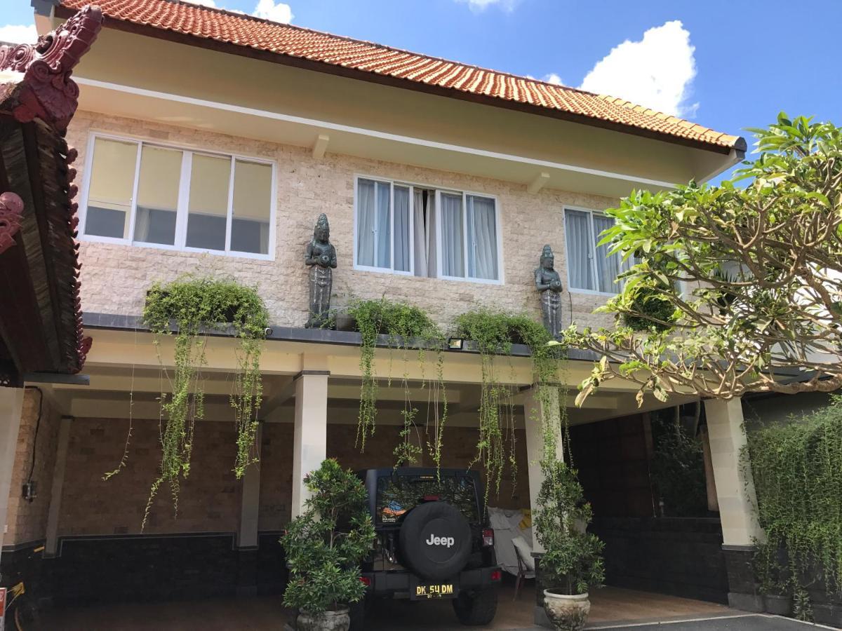 Pondok Chandra Batubelig Seminyak (Bali)
